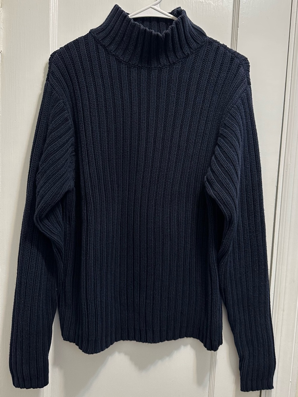GAP: Navy Ribbed Turtleneck Sweater